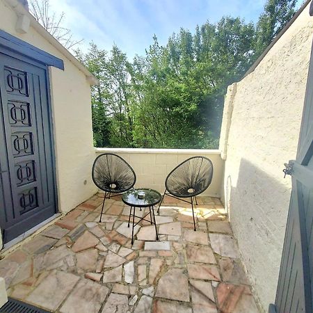 Maison De Ville Avec Terrasse - Arrivee Autonome أميا المظهر الخارجي الصورة